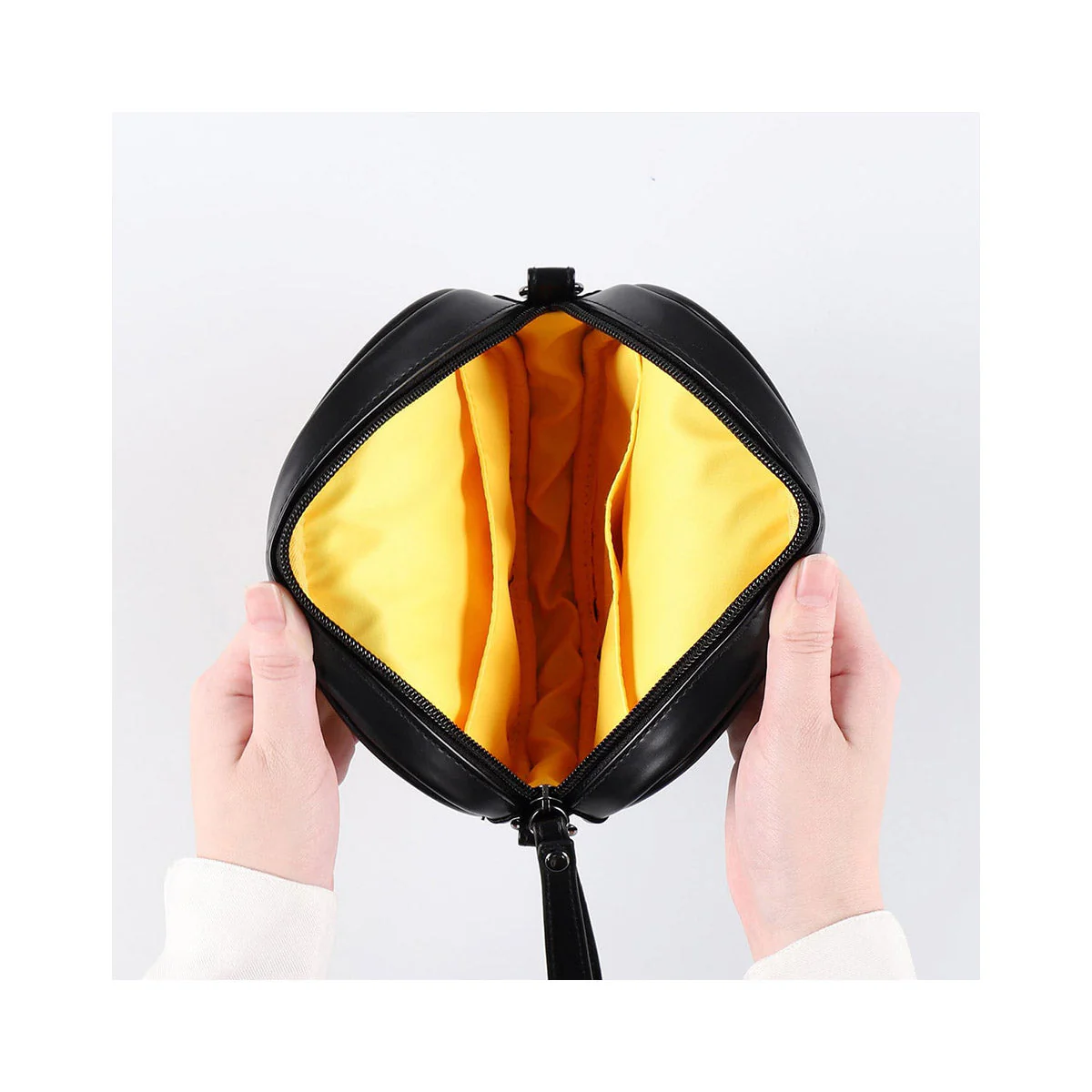 Ghibli Howl's Moving Castle Calcifer Bacon Egg Shoulder Bag - Image 4
