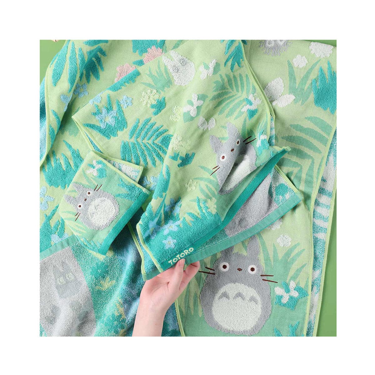 Ghibli My Neighbor Totoro "Forest Butterfly" Wash Towel - Image 3