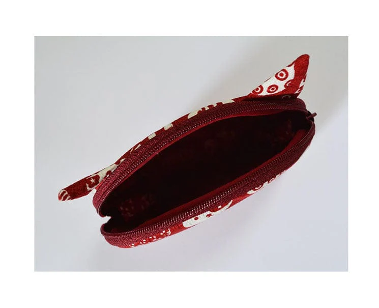 Kyou Cat Pattern Pouch: Red - Image 3