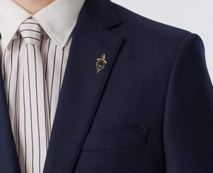 Spy X Family Collar Badge: Loid - Image 3